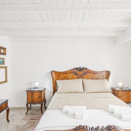 Palazzo dei Normanni Stylish Apartment Palermo Esterno foto